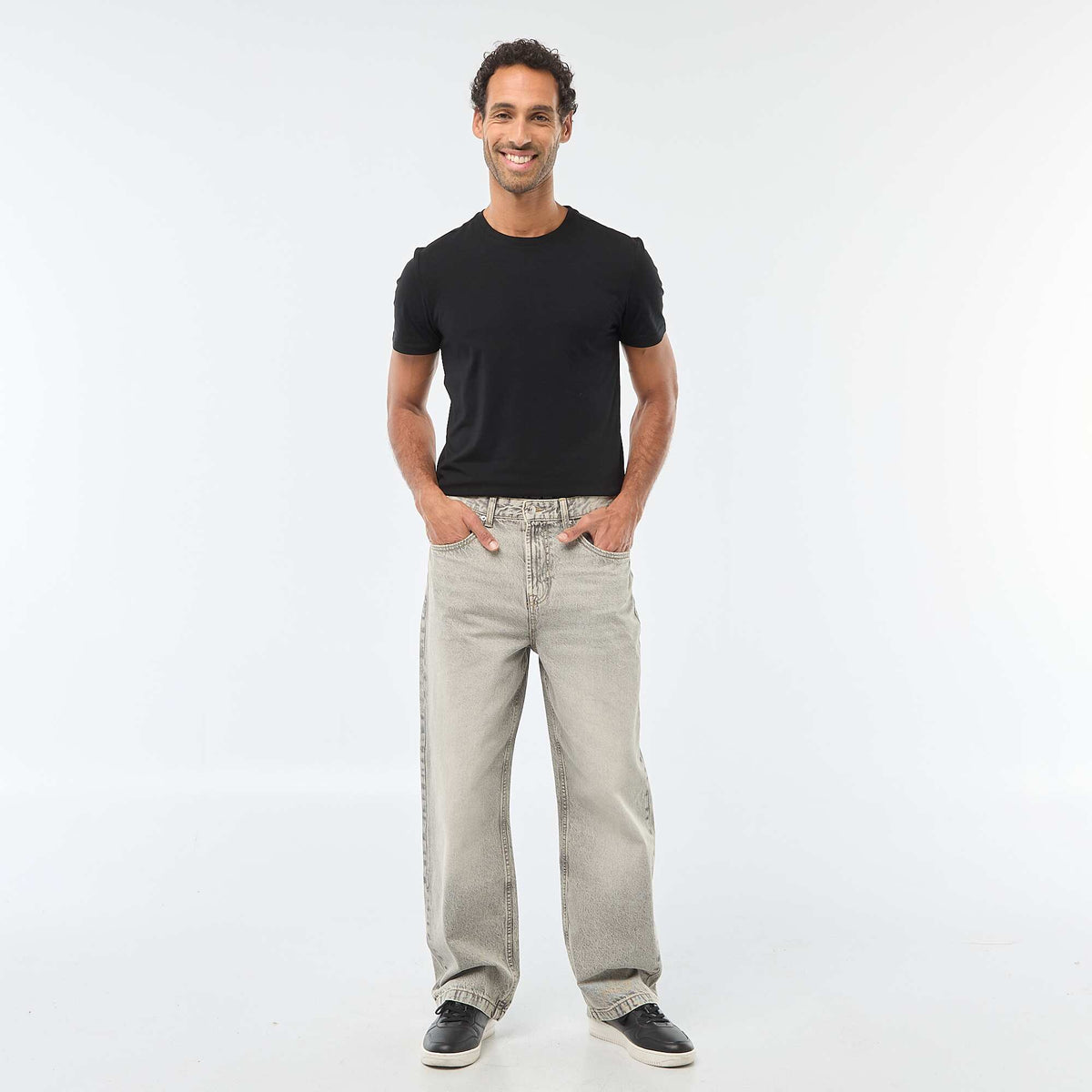 Bluzë me mëngë të shkurtra Slim-Fit