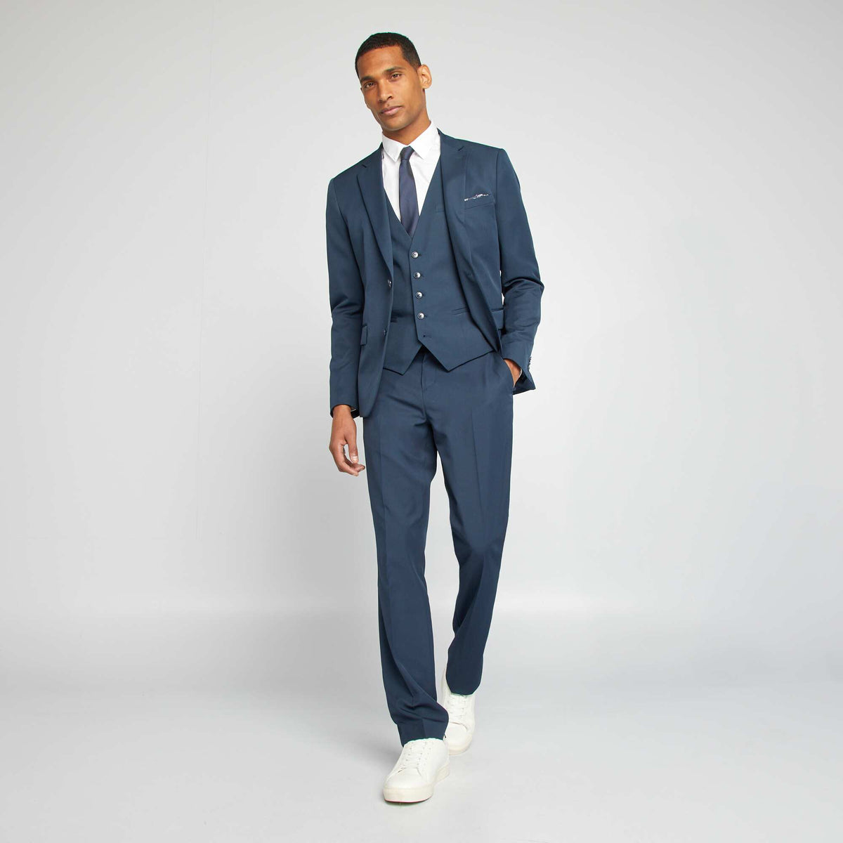 Pantallona kostumi Slim-Fit
