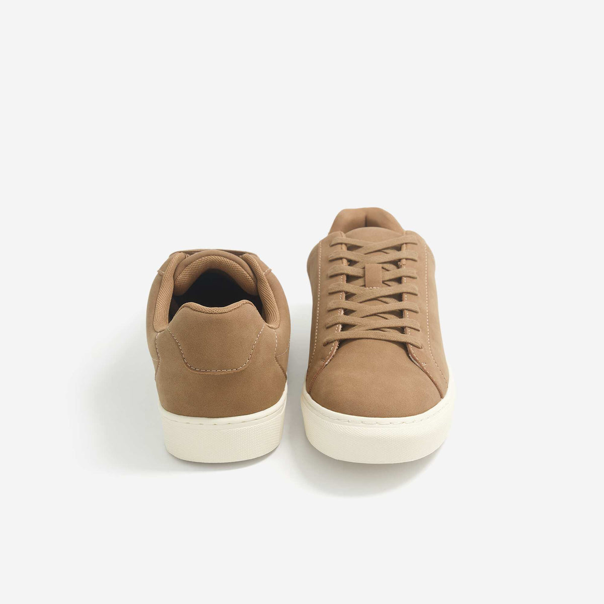 Sneakers me teksturë e shkurtra CAMEL
