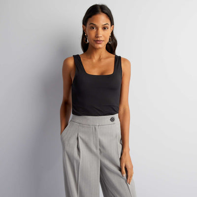 Square-neck stretch T-shirt BLACK