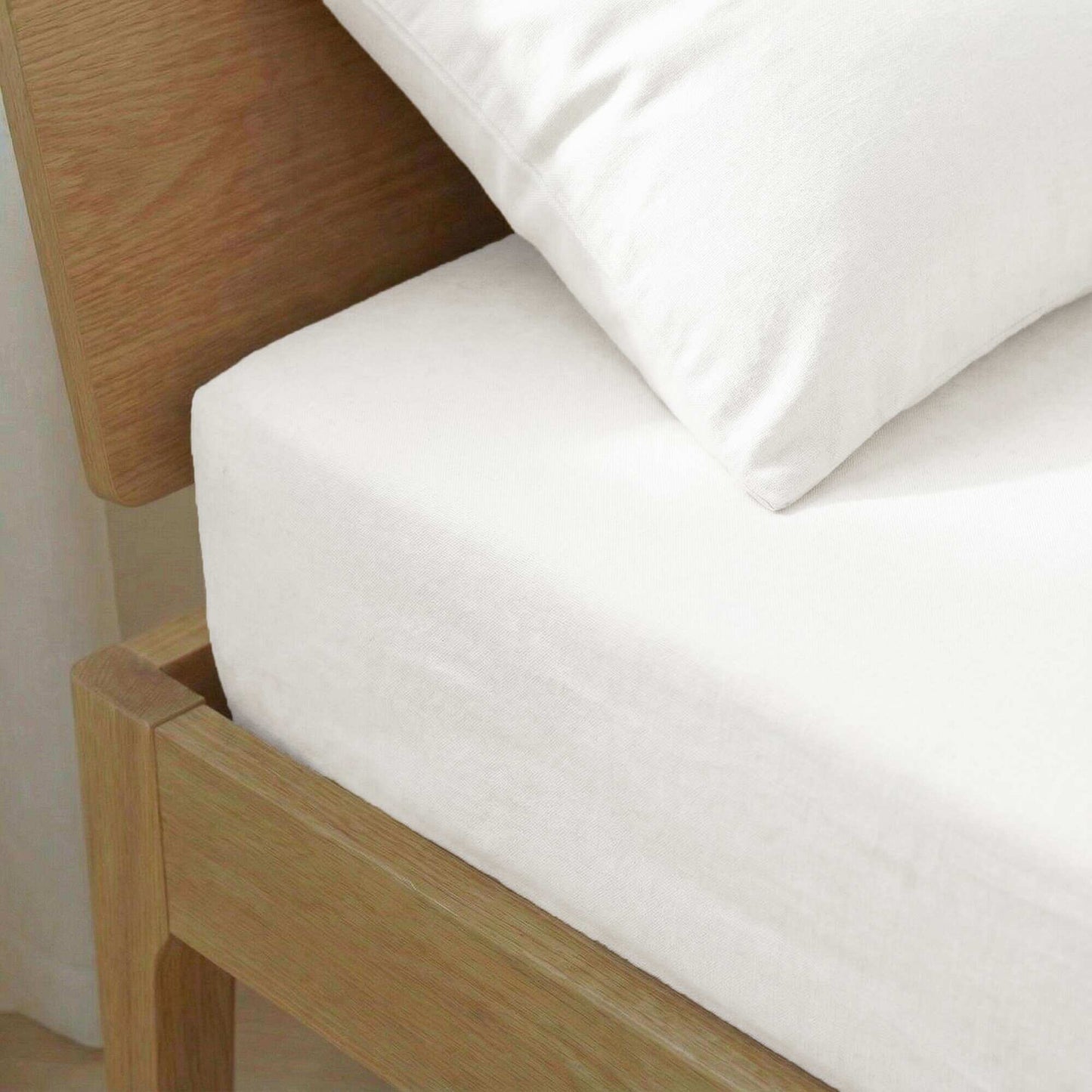 Cotton Fitted Sheet 160 x 200cm for Double Bed - Kiabi Home WHITE