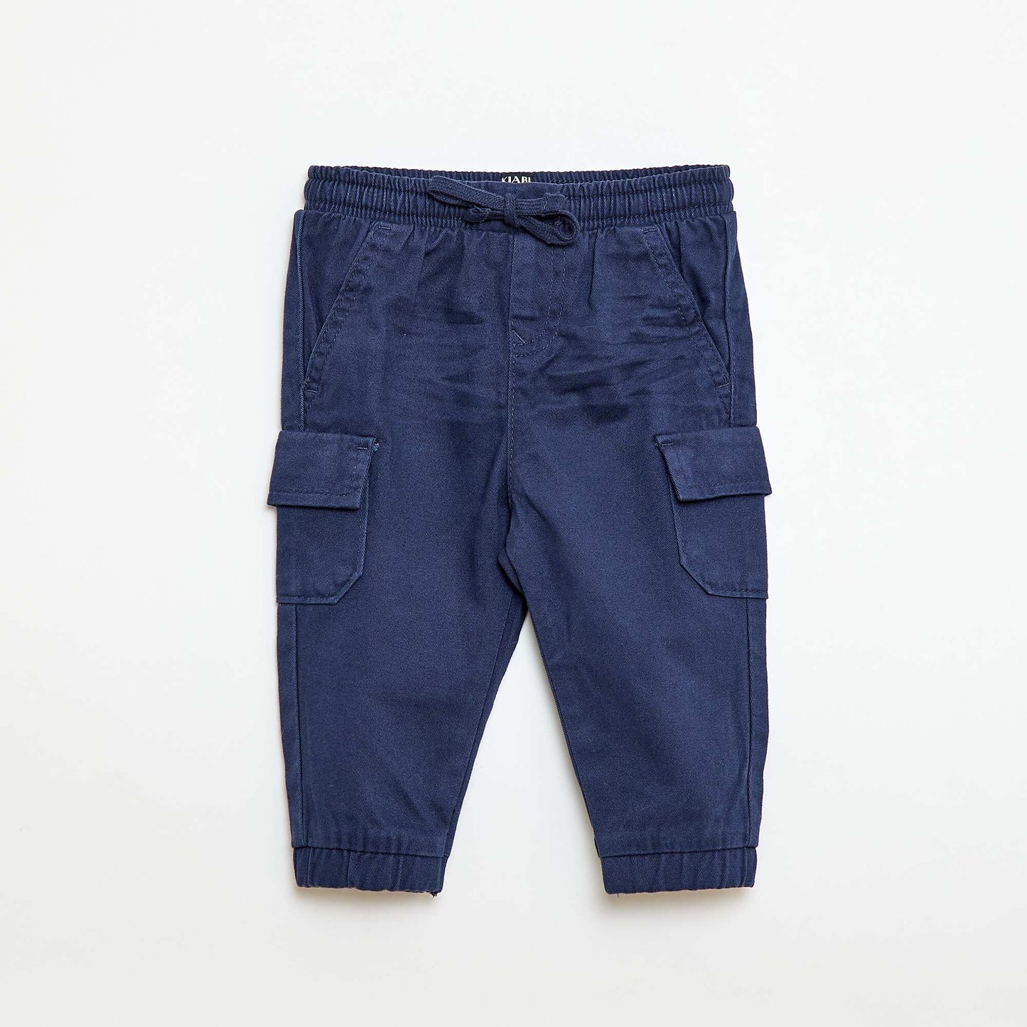Pantallona pambuku stil 'Joggers'