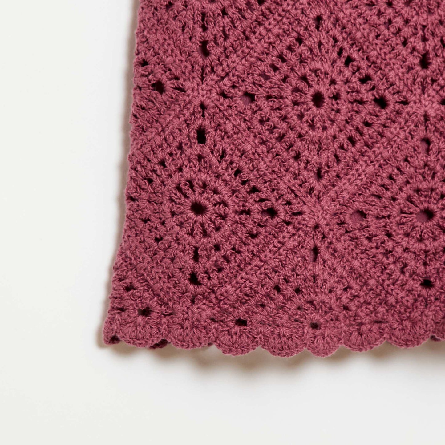 Solid crochet shorts RED