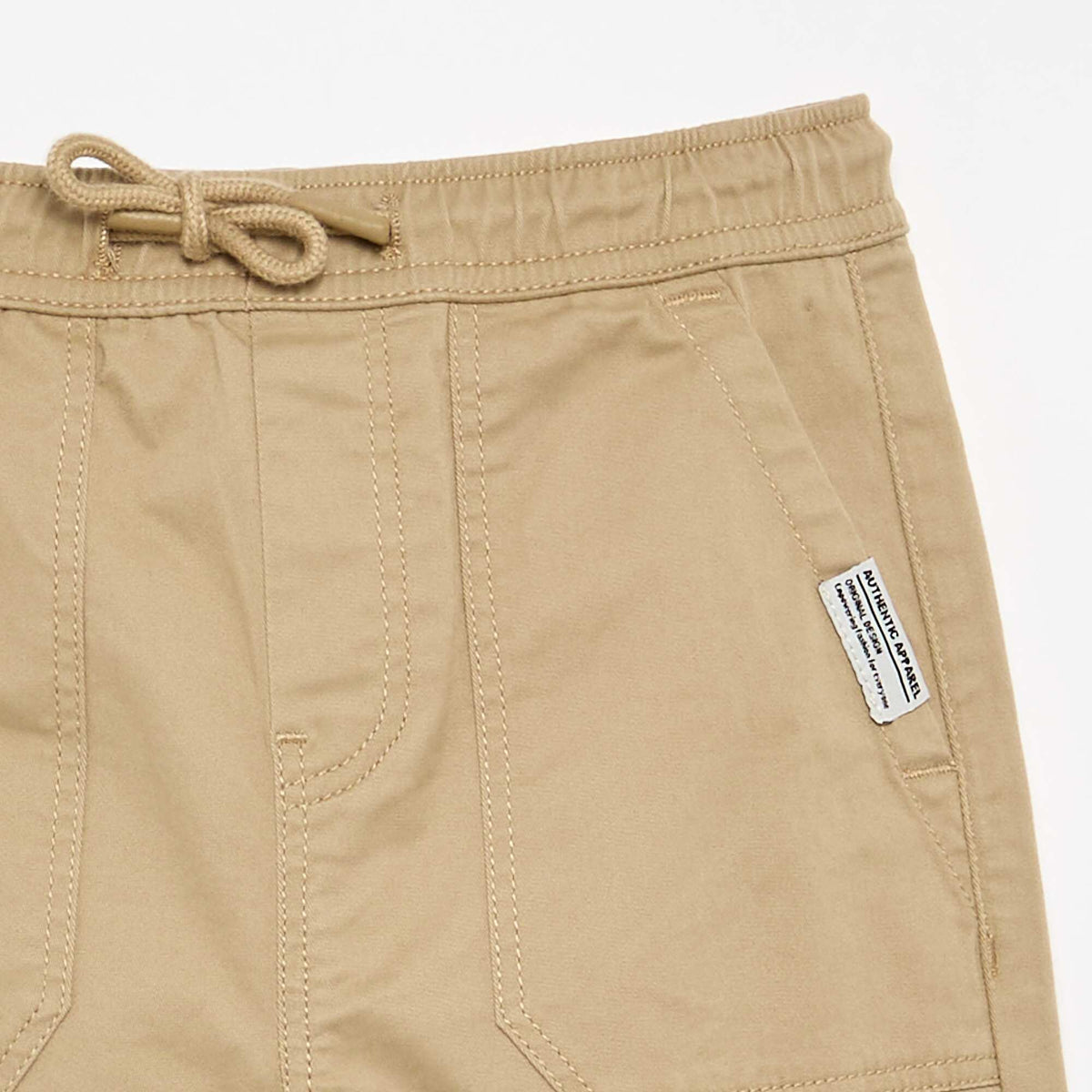 Pantallona pambuku stil 'Jogger'