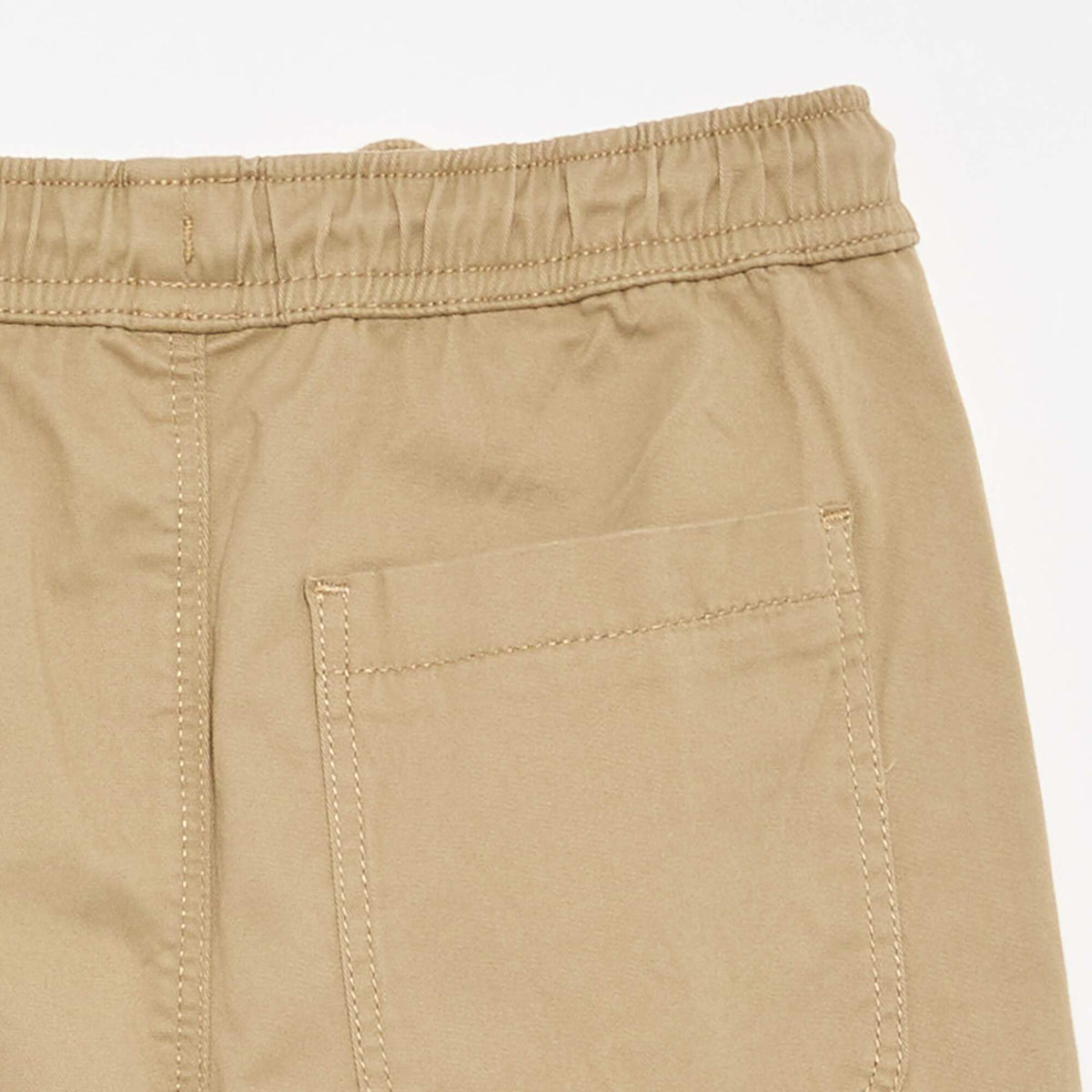 Pantallona pambuku stil 'Jogger'