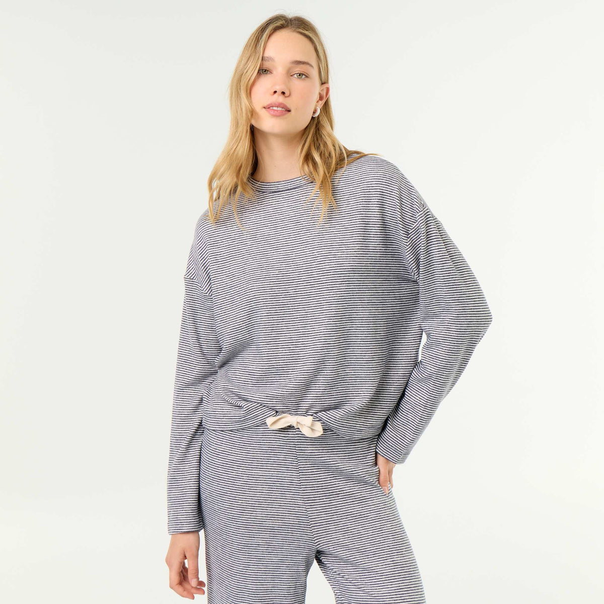 Komplet pijama me 2 pjesë - Bluzë sportive + Pantallona BLU