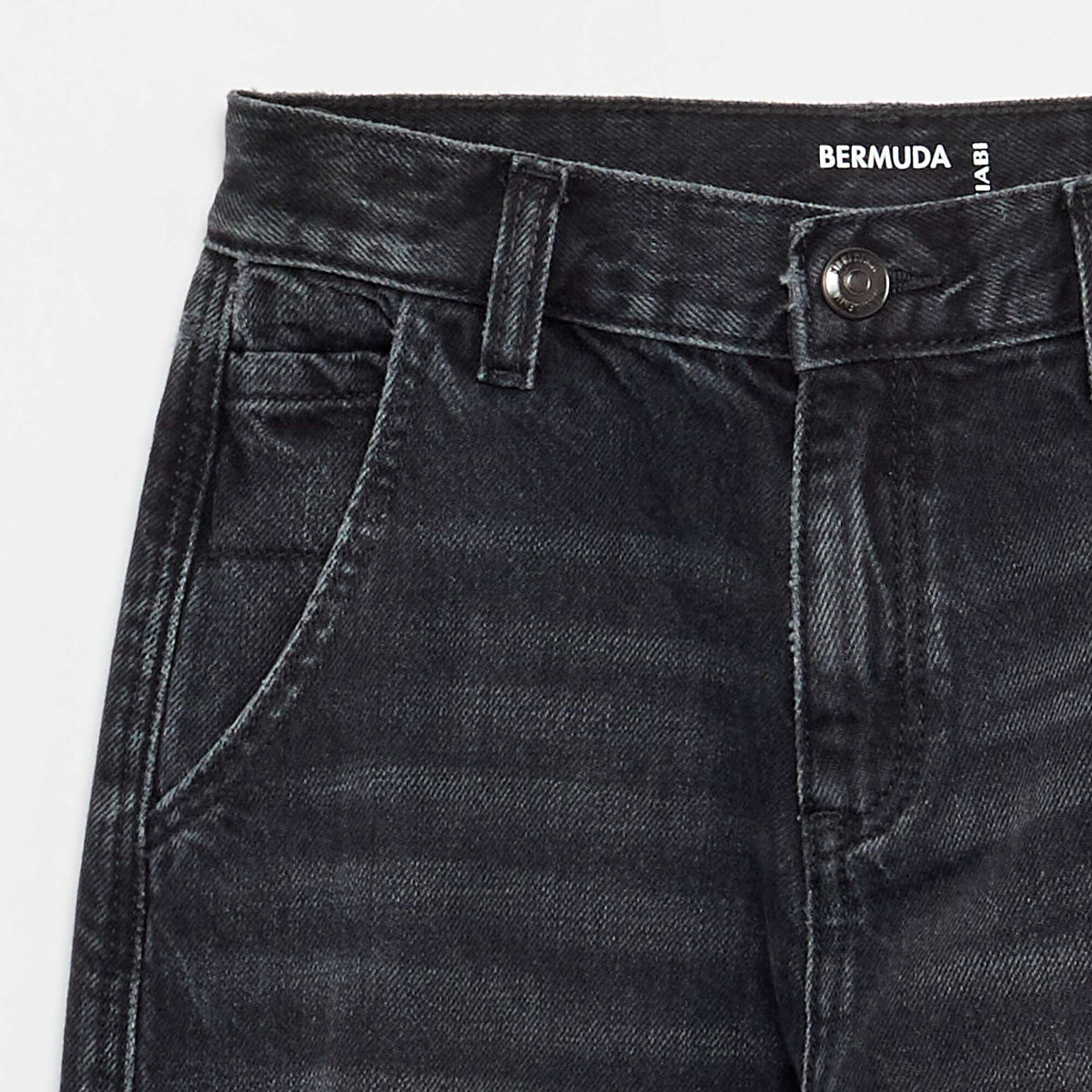 Straight-Cut 5-Pocket Denim BLACK