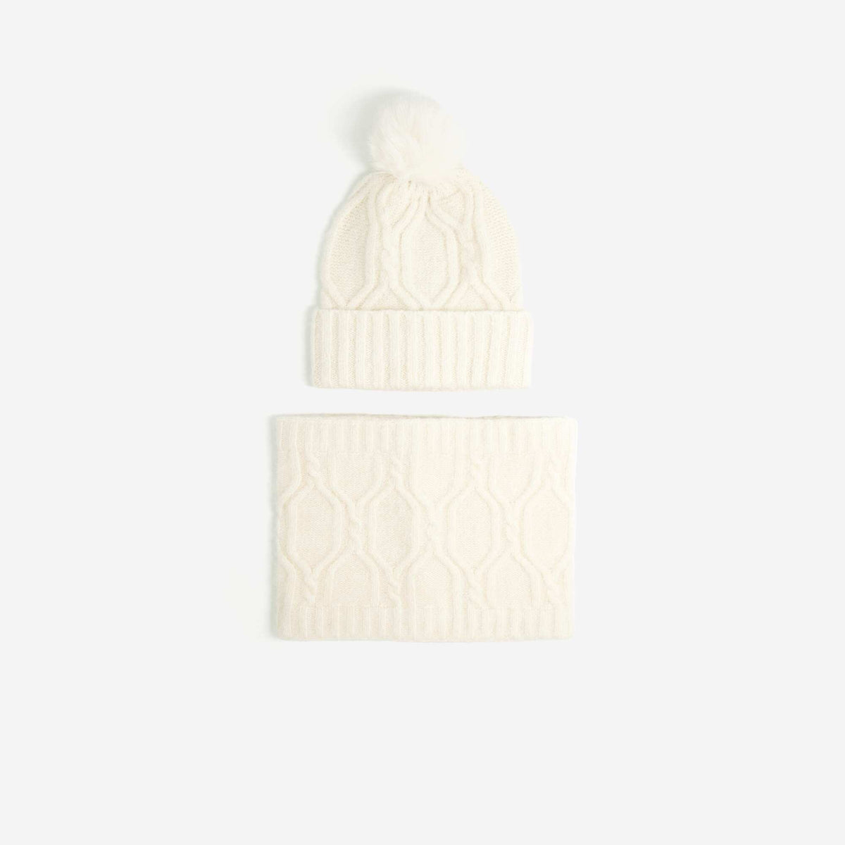 2-piece set - Bobble hat + neck warmer BEIGE