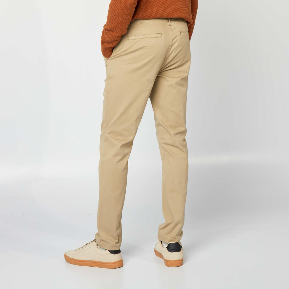 Pantallona Slim Chino 
