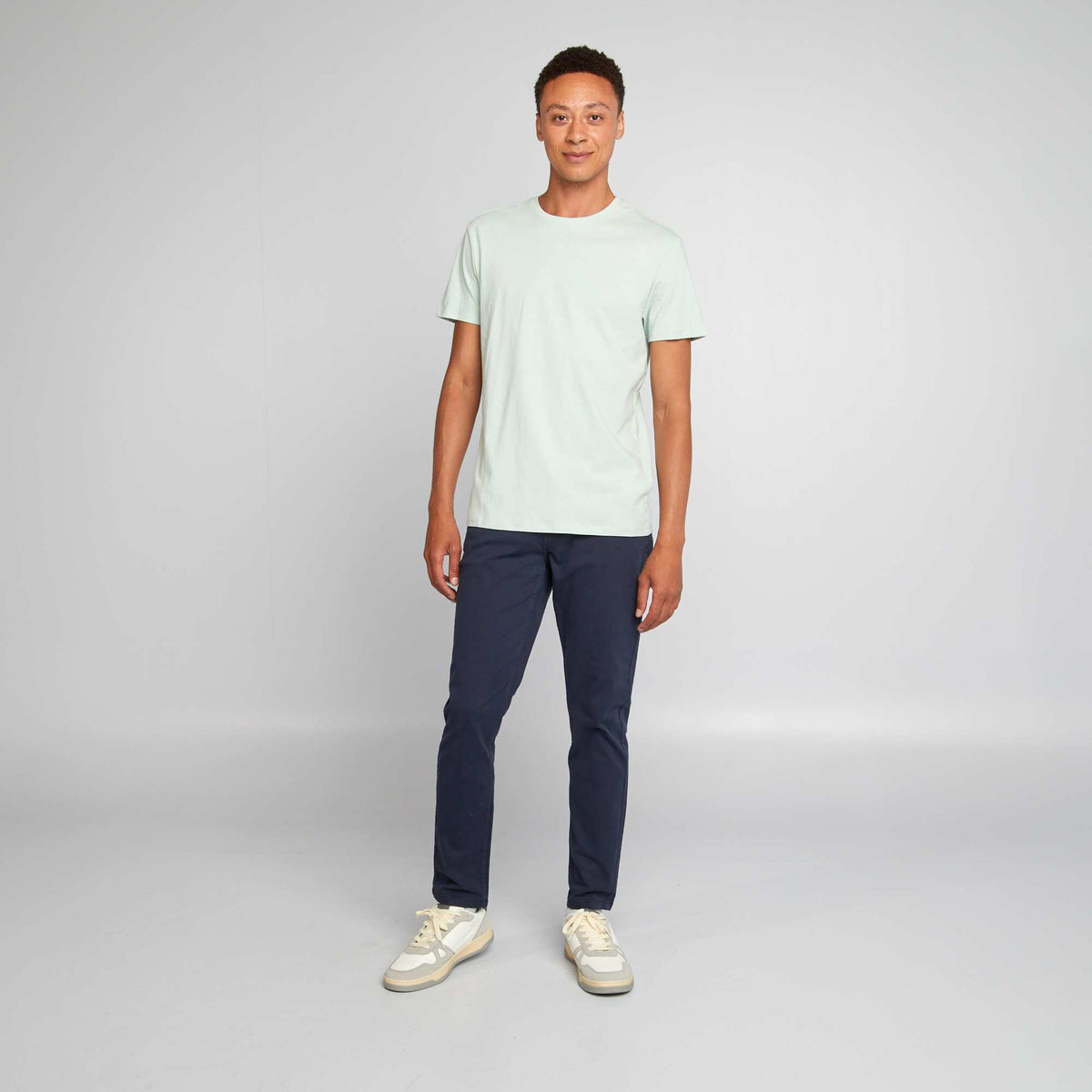 Pantallona Chino Slim - Gjerësia 32