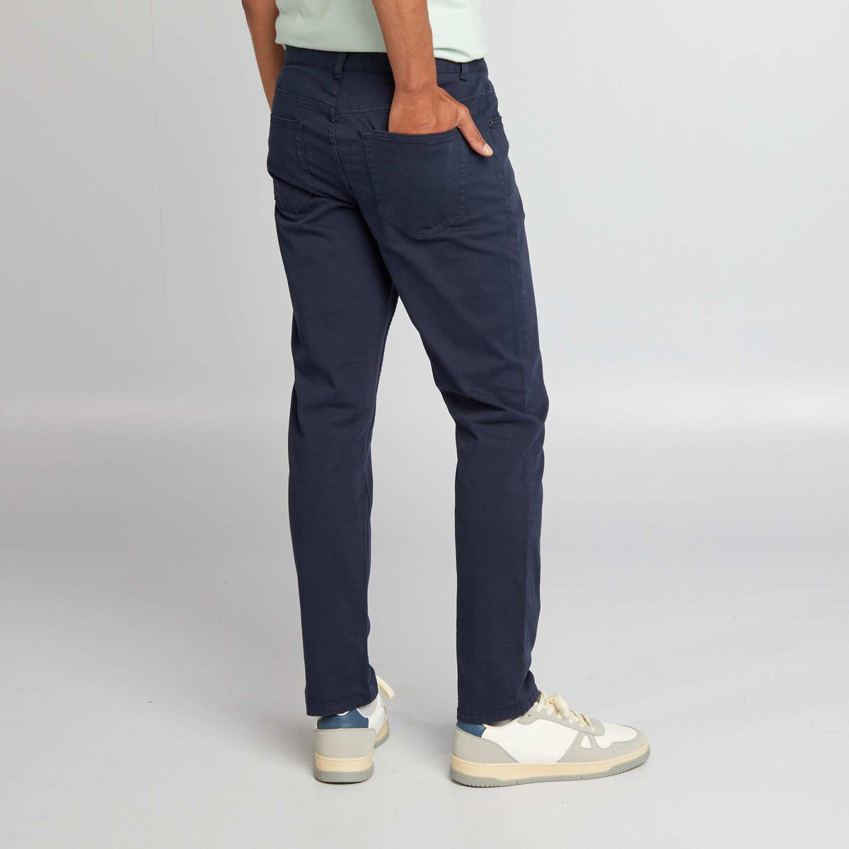 Pantallona Chino Slim - Gjerësia 32