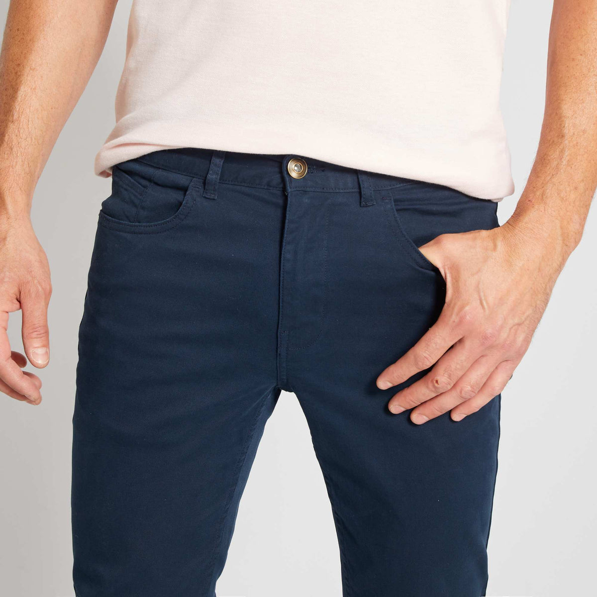 Pantallona Chino Slim - Gjerësia 32