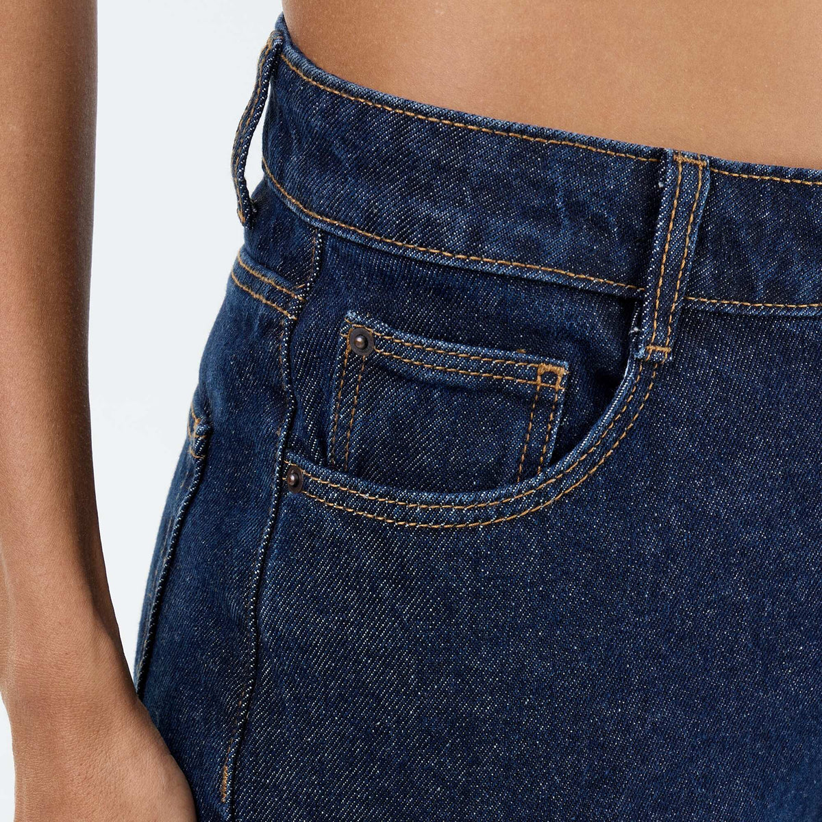 Wide Leg Jeans - L30 BLUE